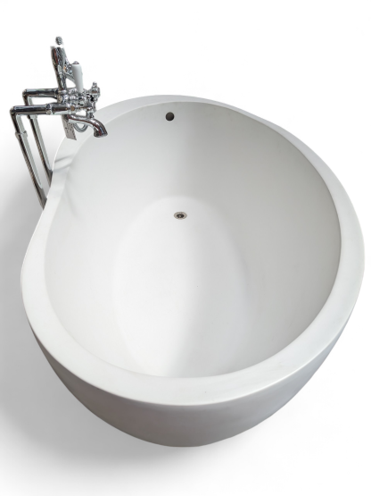 Waterworks Bathtub - Image 7